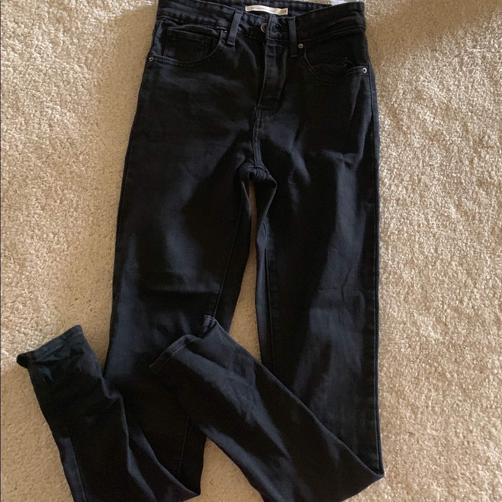 Black Levi Jeans